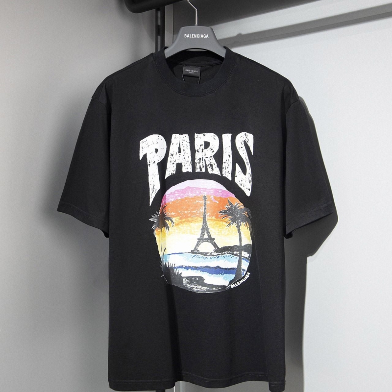 Ba*len*cia*ga t-shirts